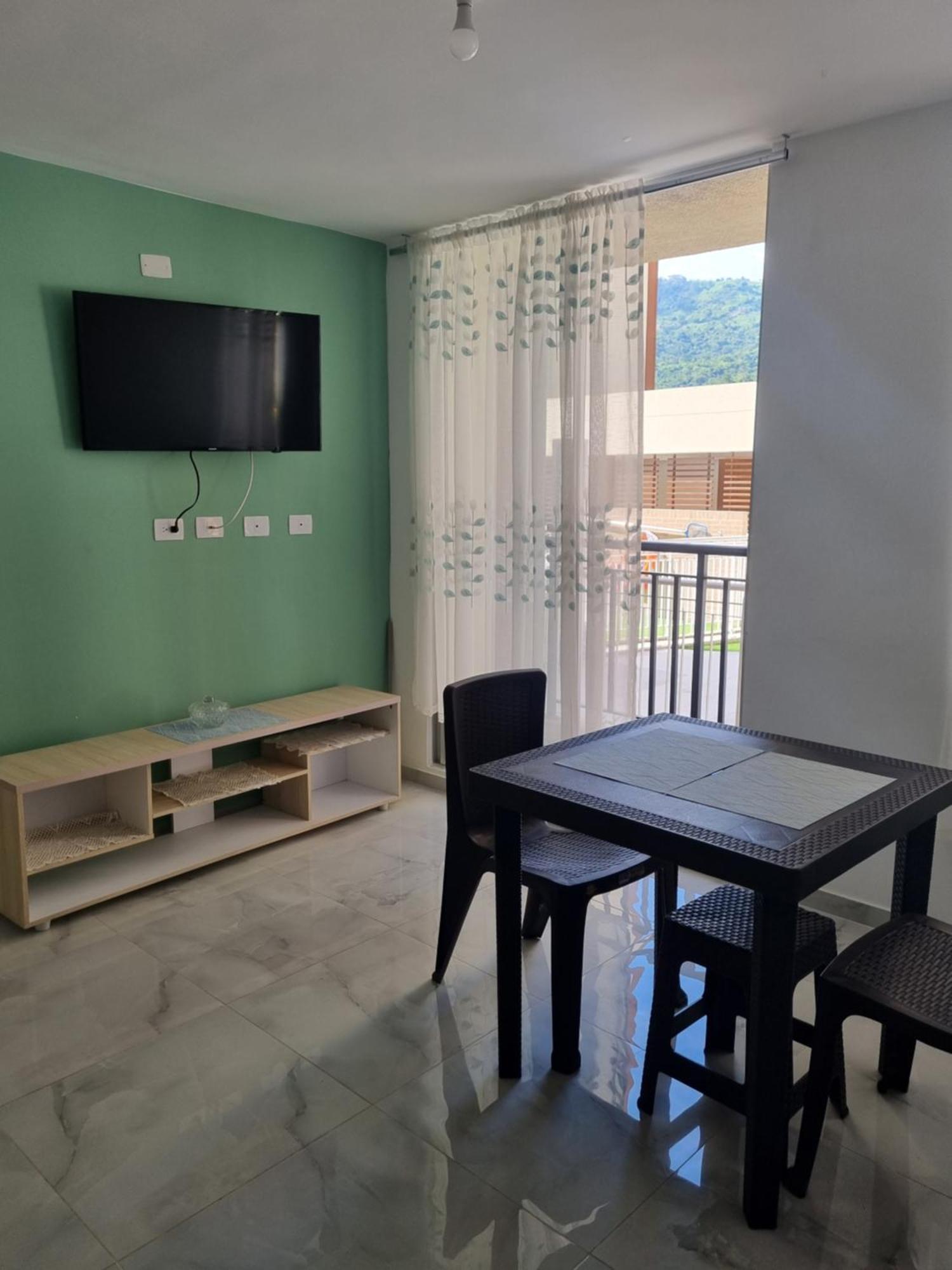 Oasis Panelero Familiar Villeta